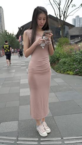 10604s1yhc50pouc.jpg
