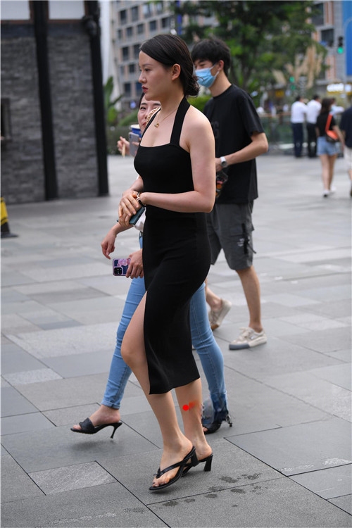 99803ymjxpamq30.jpg