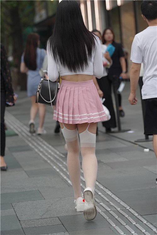 30224n1wjx4itsq5.jpg