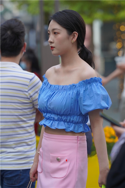 30194yqwfeujalbs.jpg