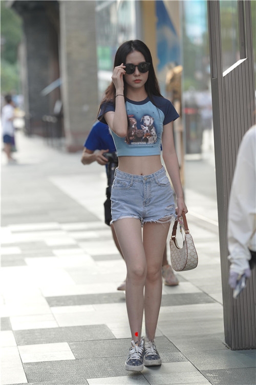 30169ouymb5tr1ly.jpg