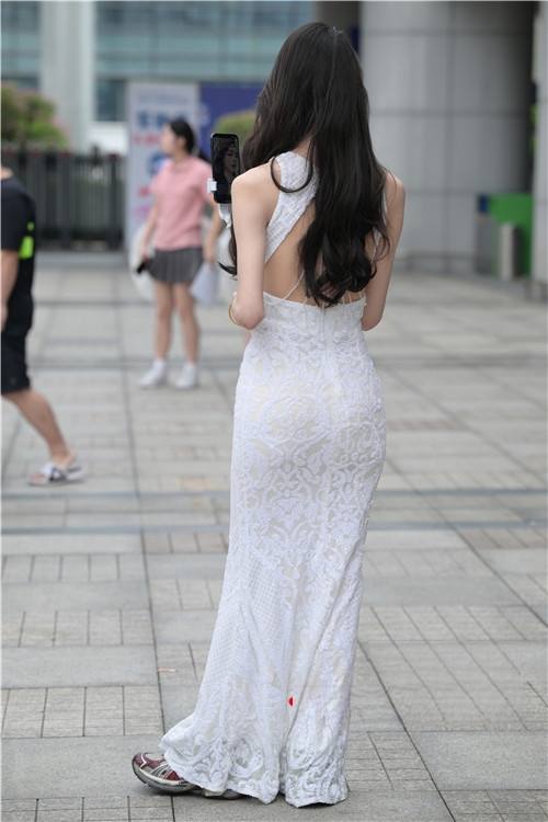29582ve0mpdzkb2a.jpg