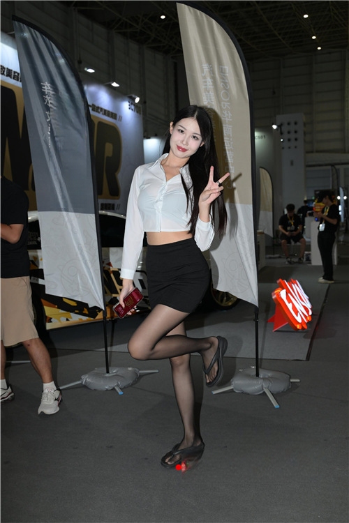 26610qxgttl1lsyk.jpg