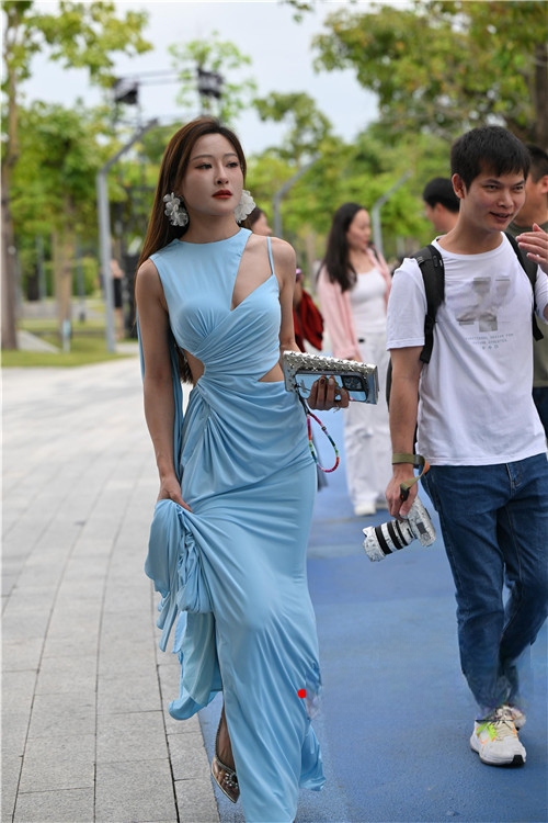 25515pycp2wqbuso.jpg