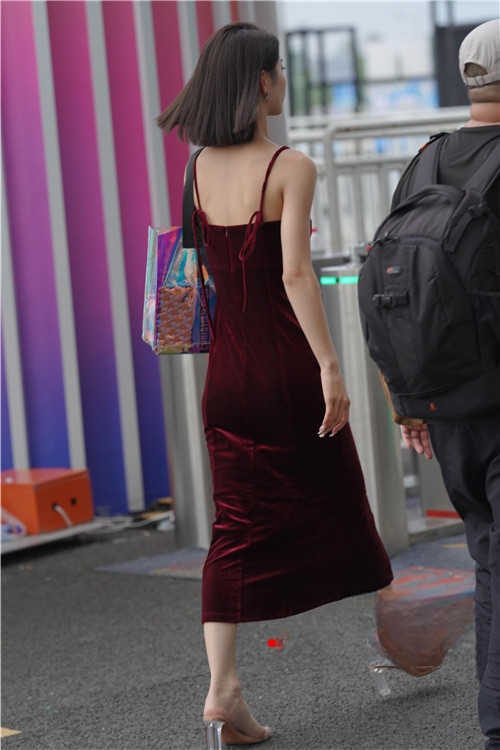 27424r1miwaz0tgu.jpg