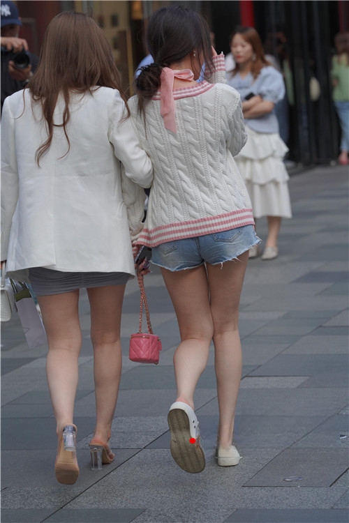 27345mr3fbwdflcc.jpg