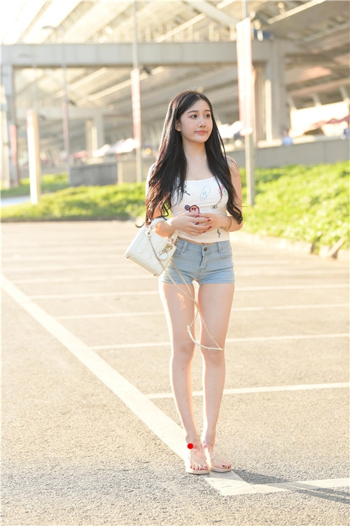 28944tk3x5oy3g0l.jpg