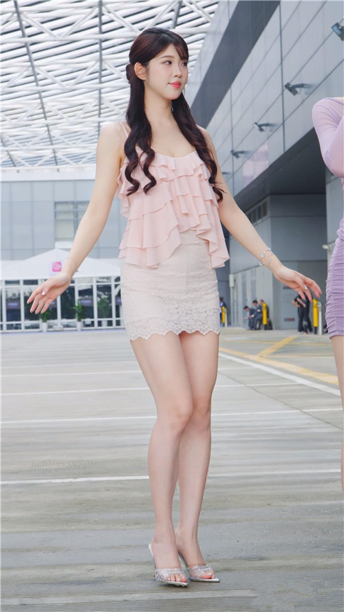 261311ef22ub0ekw.jpg
