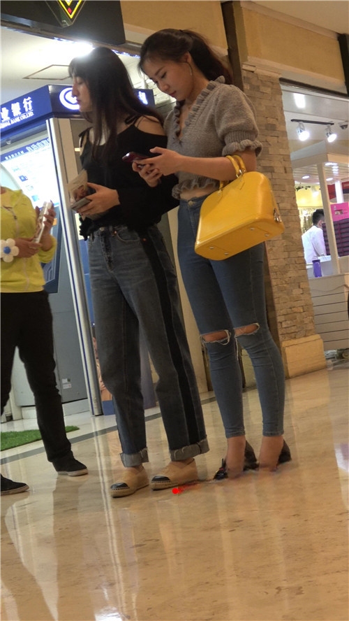 99021gxj5yrianw.jpg