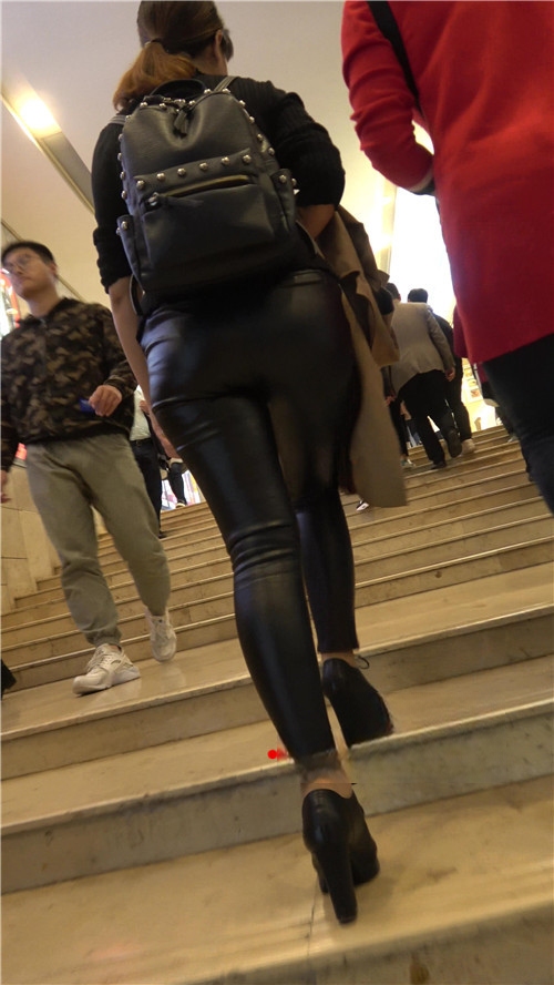 9464dc4yt4mj1ey.jpg