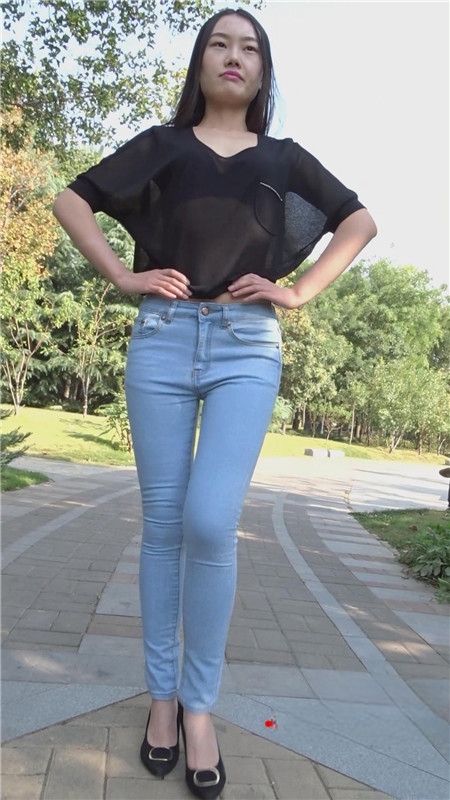 1512wmnuij3cddc.jpg