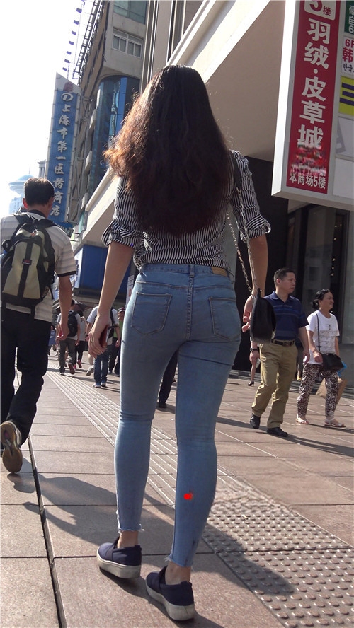 933205hoyezejvw.jpg