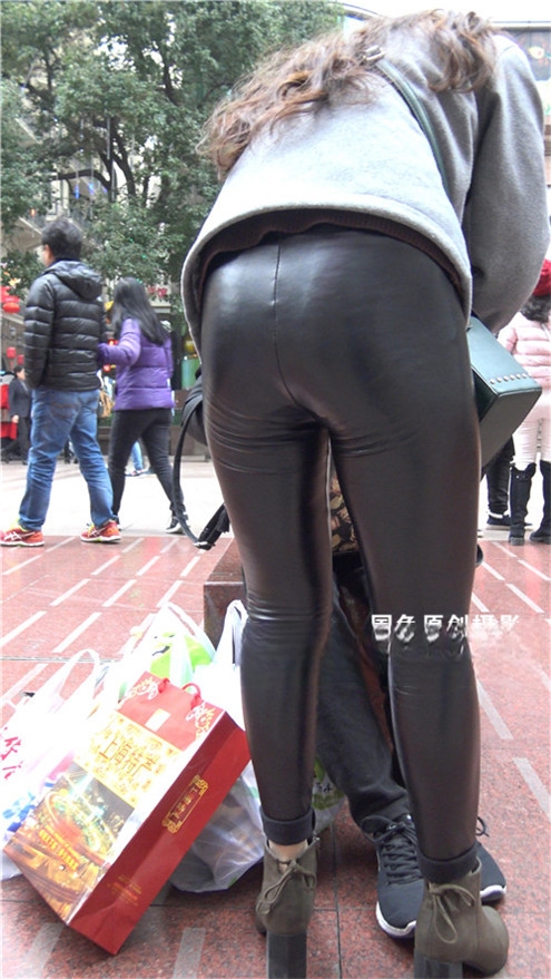 6981nxq242p512i.jpg