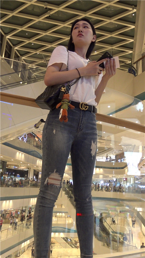 16705pua0ewp34qv.jpg
