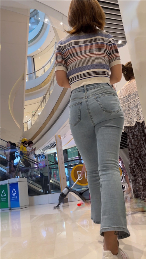 15027hfosz2bpiej.jpg