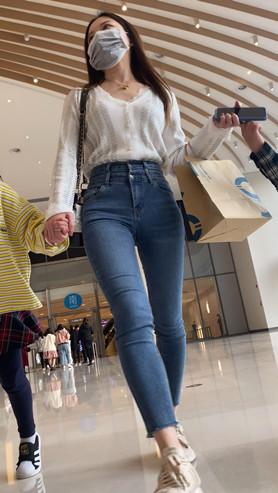14477rltsgra4b4n.jpg