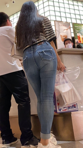 13801h4sd5qaryze.jpg