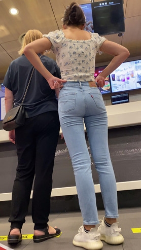 13347uuem1bnu3bq.jpg