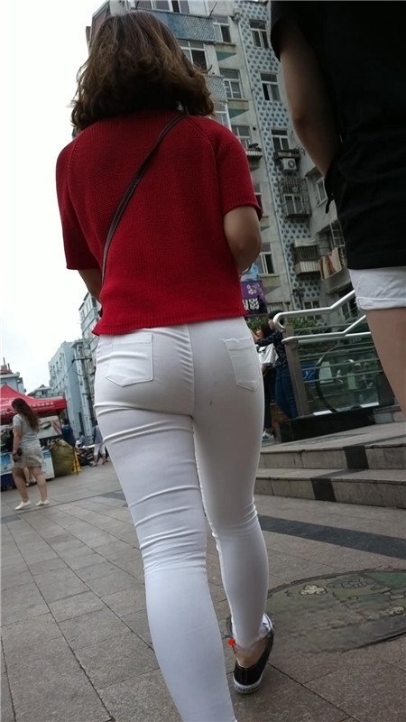 1247jv3keoug5zj.jpg