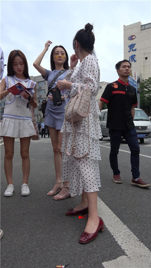 10842vb3cxzdr4wv.jpg