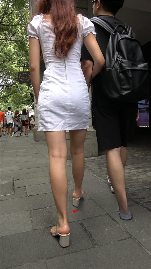 10726chqvn5yiq0w.jpg
