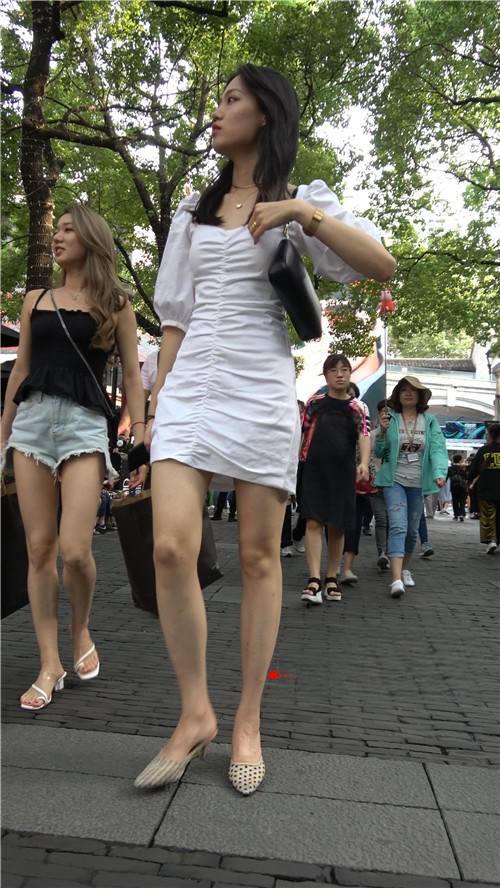 10707nu3gu0ax25q.jpg