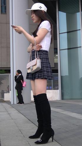 10671mscrldxcbt3.jpg