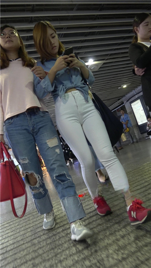 94081o3n5jnso0l.jpg