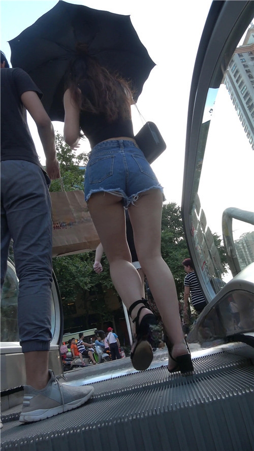 9133mmgtu4lrbdy.jpg