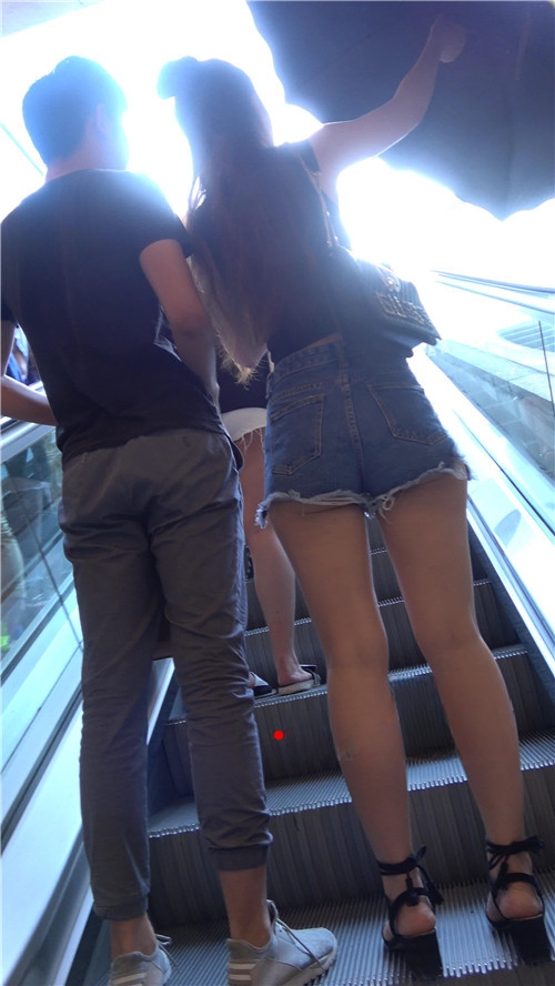 9133tvu324kp5ac.jpg