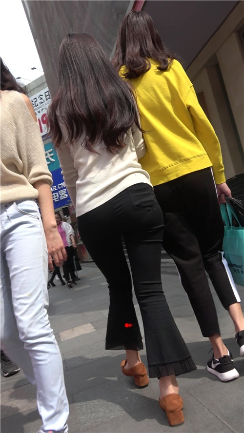 11060dyjpcd0vcgr.jpg