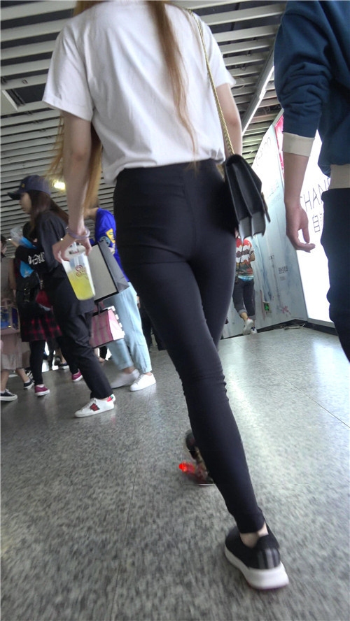 11060wrfaijnwdt4.jpg