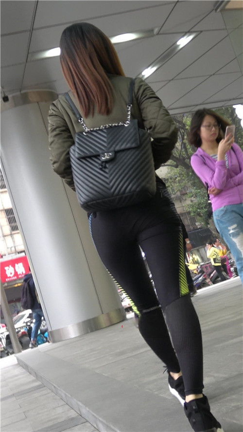 11006gb4n1ojzi4a.jpg