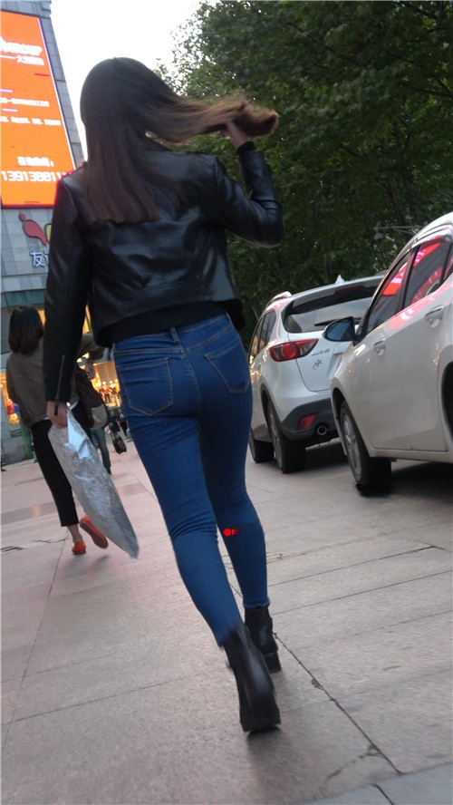 10544dwccasfjboi.jpg