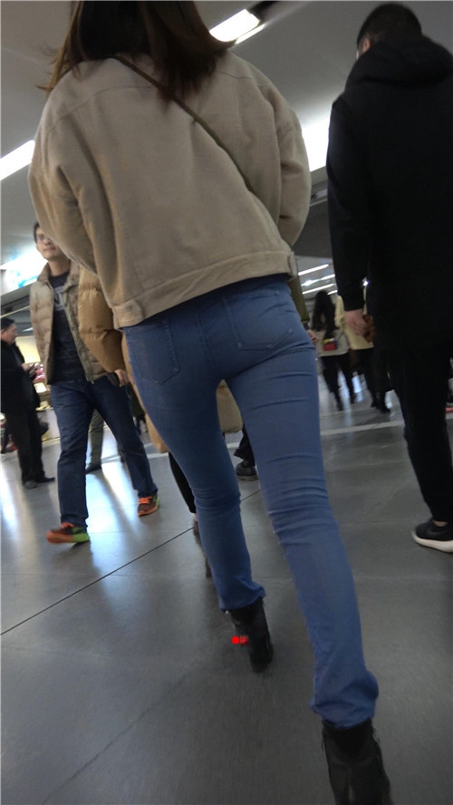 10179vsa4nck5s10.jpg