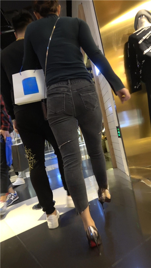 10170uvlx325jntv.jpg
