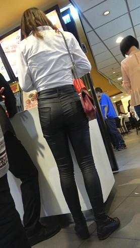 101361yfscdbc5f1.jpg