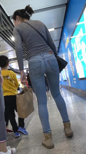 9903jzi153s0mmi.jpg