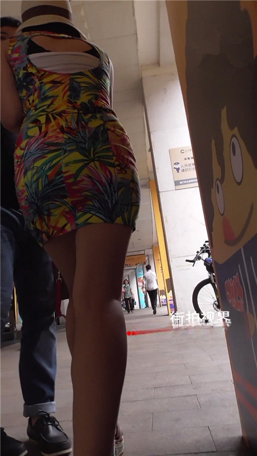85730ew03hwvljc.jpg