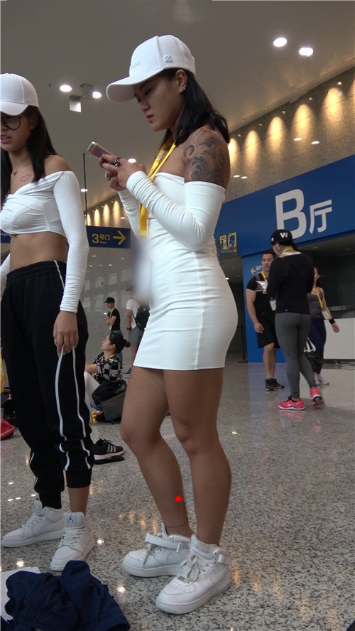 8535bzsqg1skeyq.jpg