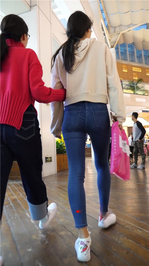 129975vc5og0g2x2.jpg