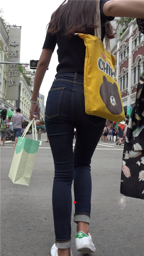 126772lq4ztwzsah.jpg