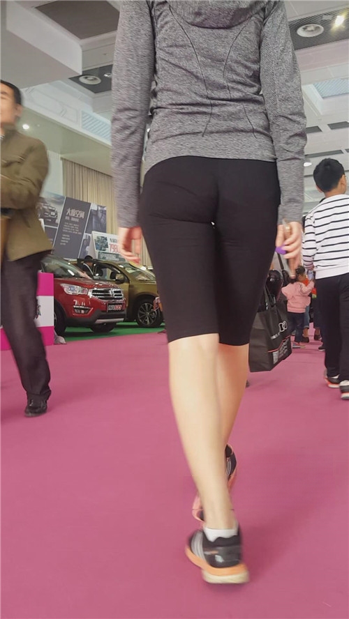 11492zkm3xfcwmq1.jpg