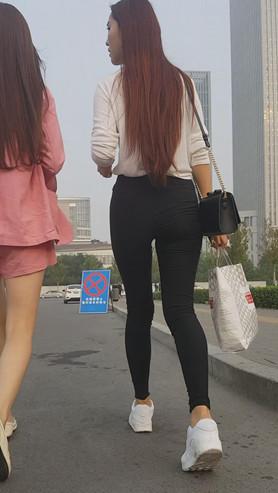 1146854xtnrl4pi1.jpg