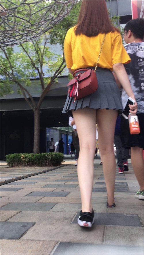 11412yxncuiuwfmm.jpg