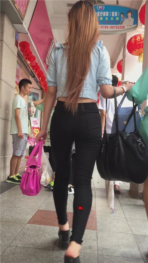 113710522ua5rp3x.jpg