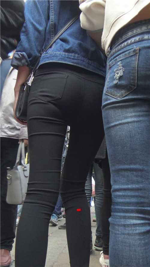 1134551vnxjekzmy.jpg