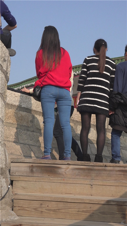 11342n5brxyjqrjv.jpg