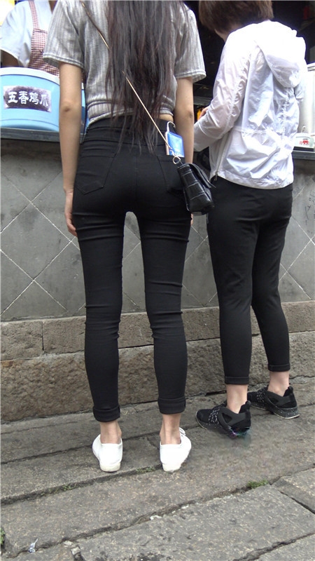 11338qesh5ufypmv.jpg