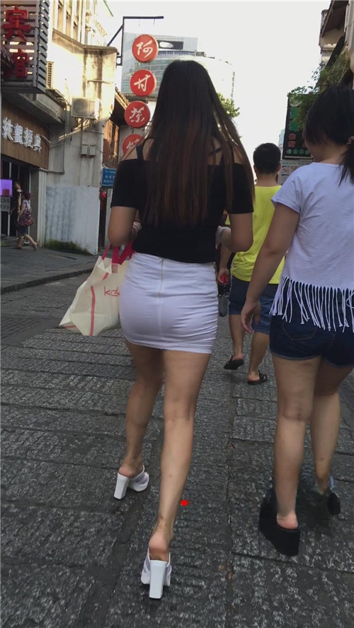 11181evr1vzicmuy.jpg